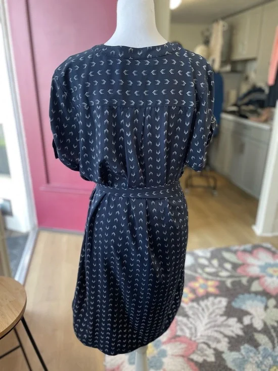 Maurices Navy and White Printed V-Neck Dress - Picture 2 of 3